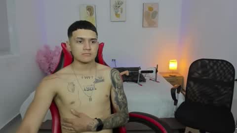 bad_boy__777 online show from February 19, 11:34 pm