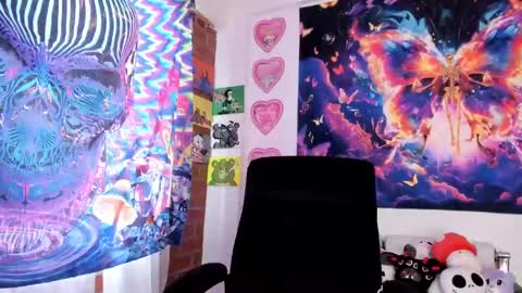 Bratty Lanita - independent online show from January 24, 9:05 pm