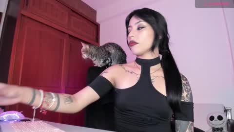 Bratty Lanita - independent online show from October 4, 9:46 pm