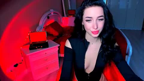 Miss Desire...do you remember online show from December 9, 7:39 am