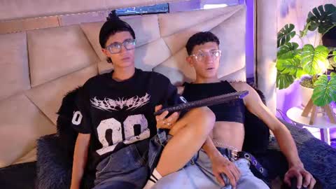 Damian  online show from June 14, 5:53 am