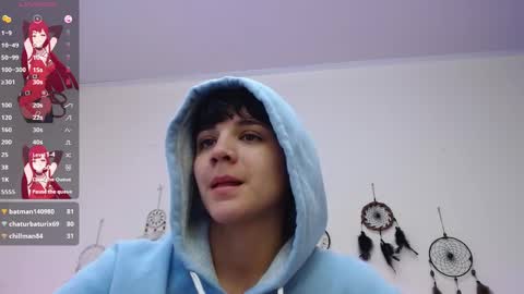 Snapshot of bad_giirl__ chatting on December 17, 8:21 pm Anna online show from December 17, 8:21 pm