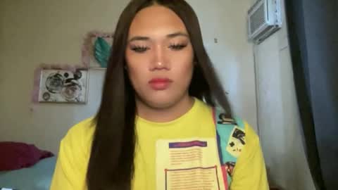 Snapshot of bad_kitty_amara chatting on March 19, 2:59 am AMARA - FOLLOW ME AND THUMBS UP online show from March 19, 2:59 am