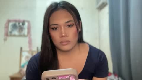 Snapshot of bad_kitty_amara chatting on April 10, 5:01 am AMARA - FOLLOW ME AND THUMBS UP online show from April 10, 5:01 am