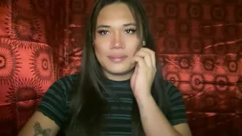 Snapshot of bad_kitty_amara chatting on April 29, 11:33 pm AMARA - FOLLOW ME AND THUMBS UP online show from April 29, 11:33 pm
