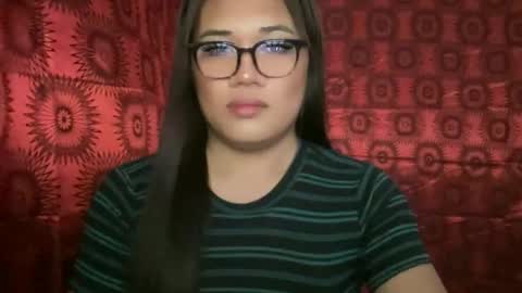 Snapshot of bad_kitty_amara chatting on May 17, 1:25 am AMARA - FOLLOW ME AND THUMBS UP online show from May 17, 1:25 am