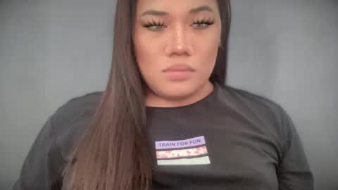 Snapshot of bad_kitty_amara chatting on May 20, 1:01 am AMARA - FOLLOW ME AND THUMBS UP online show from May 20, 1:01 am