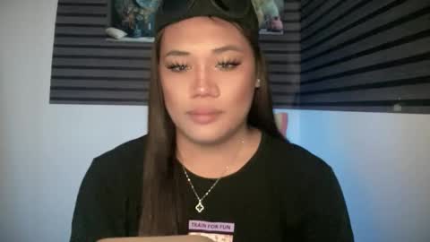 Snapshot of bad_kitty_amara chatting on June 11, 12:08 am AMARA - FOLLOW ME AND THUMBS UP online show from June 11, 12:08 am