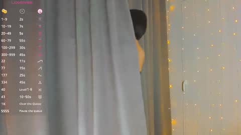 Snapshot of badasianbaby chatting on March 10, 1:32 pm Anel online show from March 10, 1:32 pm