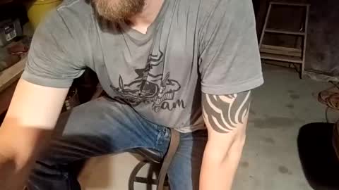 badass928 online show from November 15, 9:39 am