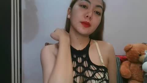 tricia online show from October 14, 9:10 am