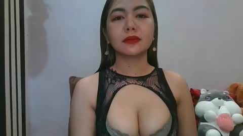 tricia online show from October 17, 10:18 am