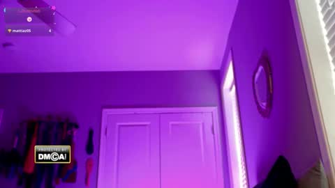 Alice online show from December 17, 4:35 pm