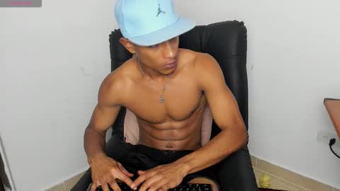 badboy_cam777 online show from December 19, 2:51 am