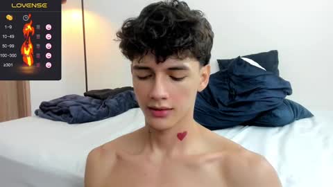 Snapshot of badboy_one chatting on February 9, 11:46 pm jhojan online show from February 9, 11:46 pm