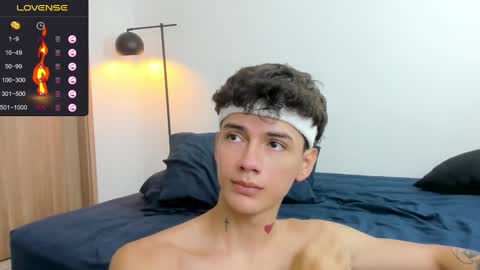 Snapshot of badboy_one chatting on February 17, 1:53 pm jhojan online show from February 17, 1:53 pm