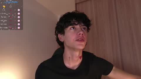 Snapshot of badboy_one chatting on October 1, 8:48 pm jhojan online show from October 1, 8:48 pm