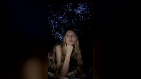 badbunnyclub69 online show from May 23, 8:57 pm