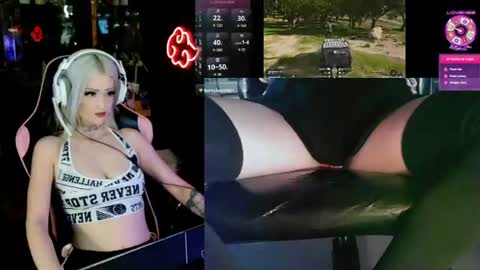 badd0ll online show from June 25, 2:21 pm