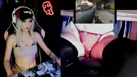 badd0ll online show from July 8, 2:32 pm
