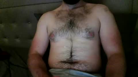 baddboy24777 online show from July 8, 1:10 am