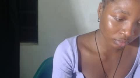 baddiebitchx online show from June 3, 9:20 pm