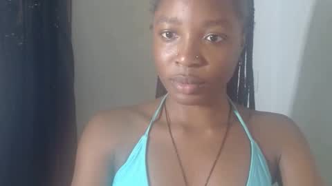 baddiebitchx online show from June 9, 9:43 am