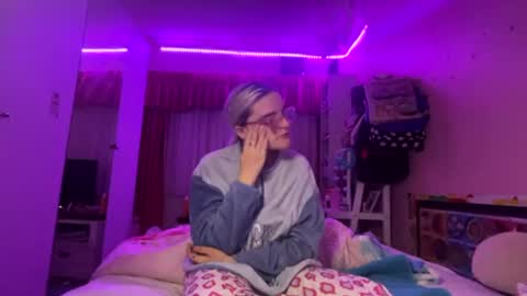 baddieprettypussy online show from June 26, 9:08 pm