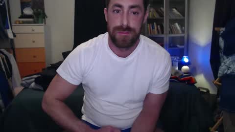 Snapshot of badjack1 chatting on February 24, 4:27 am Rey online show from February 24, 4:27 am