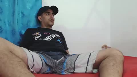 Juan Help us reach 100 likes online show from March 10, 3:23 am