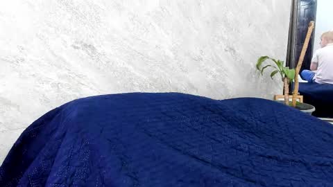 s online show from February 4, 11:27 am