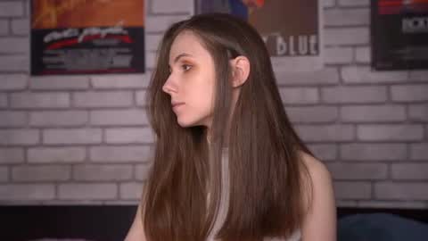 Snapshot of baenova chatting on July 27, 6:37 pm Molly links in bio online show from July 27, 6:37 pm