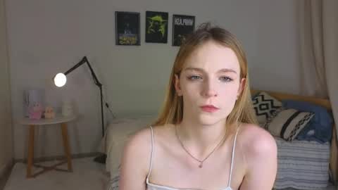 Snapshot of baeyoda chatting on June 4, 4:24 pm Kate online show from June 4, 4:24 pm