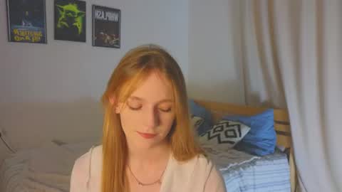 Snapshot of baeyoda chatting on June 13, 4:05 pm Kate online show from June 13, 4:05 pm
