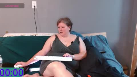 Bagel  Havix online show from November 12, 3:23 pm