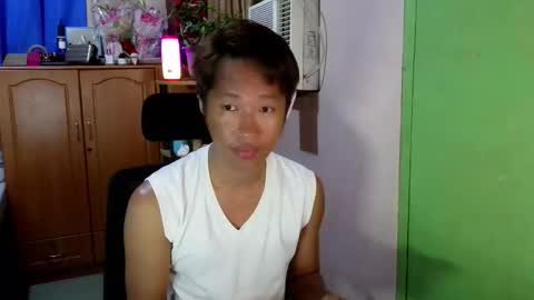 baggage00 online show from June 10, 7:18 am