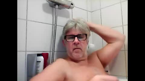 baggelina75 online show from February 13, 7:21 pm