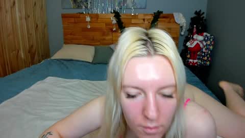 holly online show from January 2, 9:11 am
