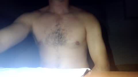 Snapshot of baiat_frumusel chatting on December 23, 12:57 am baiat_frumusel online show from December 23, 12:57 am