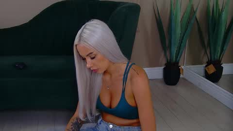 bailey_rush online show from September 11, 1:11 pm