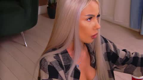 bailey_rush online show from April 27, 4:49 pm