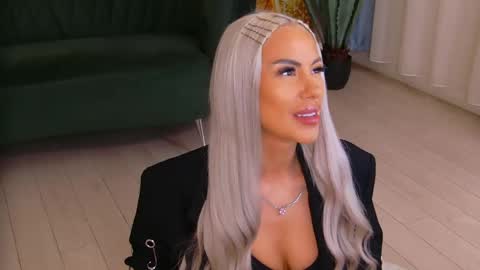 bailey_rush online show from May 29, 2:48 pm
