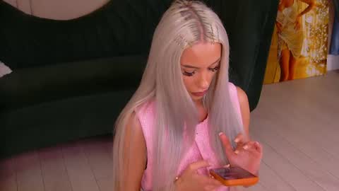 bailey_rush online show from June 11, 5:44 pm