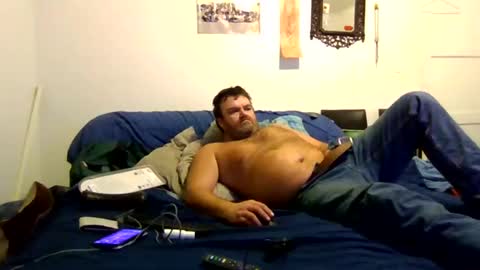 Snapshot of bakerbeachismygig chatting on December 31, 6:48 am bakerbeachismygig online show from December 31, 6:48 am