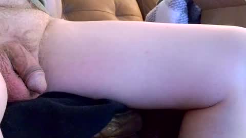 bald_boner online show from May 27, 5:54 pm
