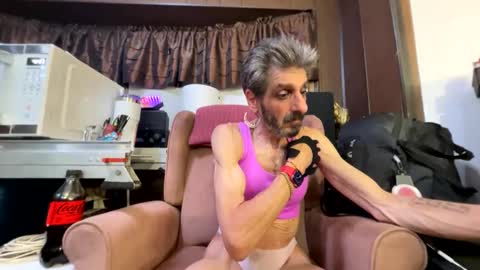 Snapshot of balddickstroking chatting on January 12, 9:47 am balddickstroking online show from January 12, 9:47 am