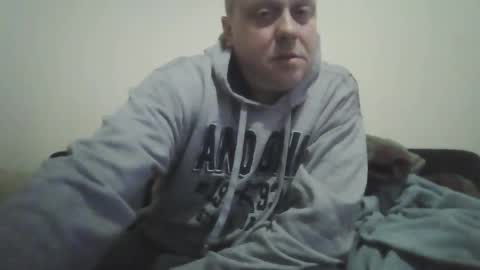 Snapshot of ballzrockwell chatting on April 4, 4:11 am ballzrockwell online show from April 4, 4:11 am