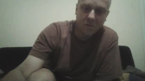 Snapshot of ballzrockwell chatting on April 17, 2:47 am ballzrockwell online show from April 17, 2:47 am
