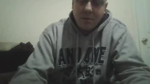 Snapshot of ballzrockwell chatting on April 20, 8:43 pm ballzrockwell online show from April 20, 8:43 pm