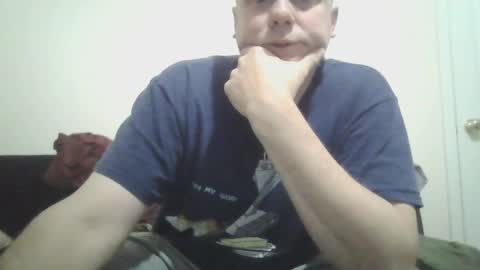 Snapshot of ballzrockwell chatting on May 4, 5:42 pm ballzrockwell online show from May 4, 5:42 pm